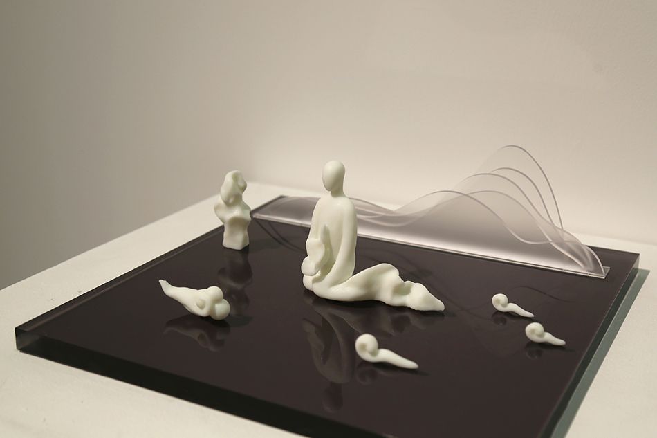 纪红 / 清美雕塑作品